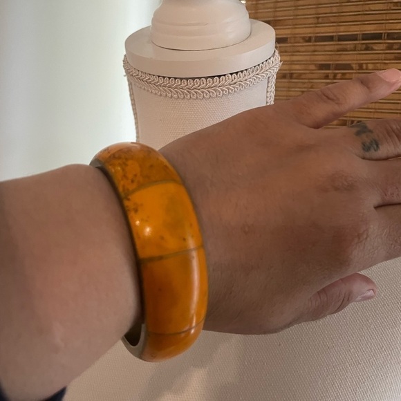 Vintage orange bracelet - Picture 2 of 6